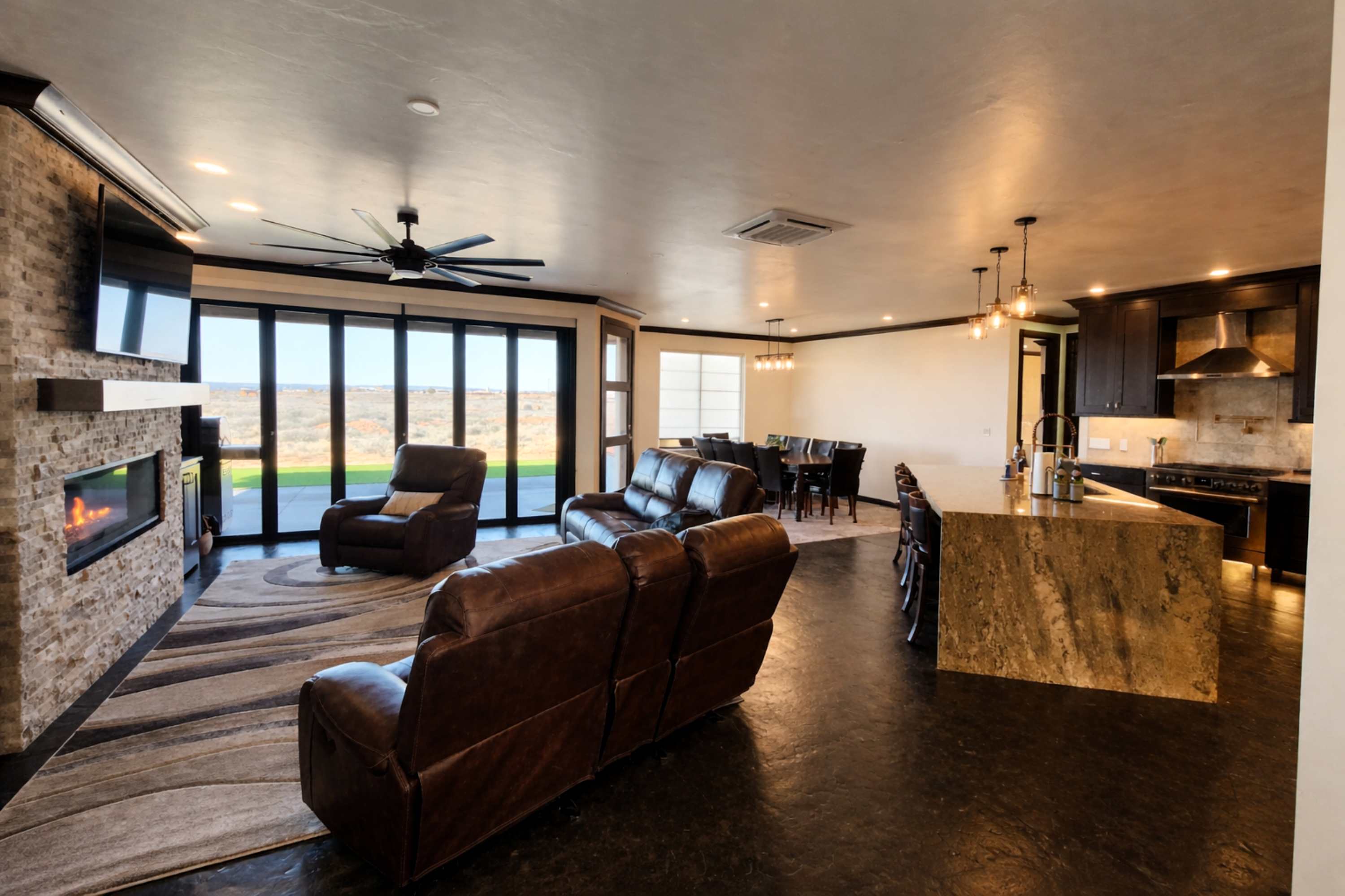 Cottonwood Compass vacation rental in Colorado City